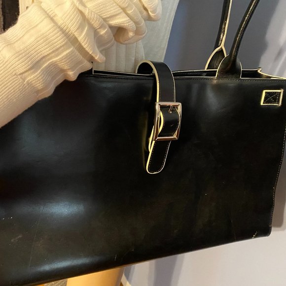 Wilson's Leather Large Black with Off White Tote/Laptop Bag W/Buckle Clasp - Picture 2 of 10